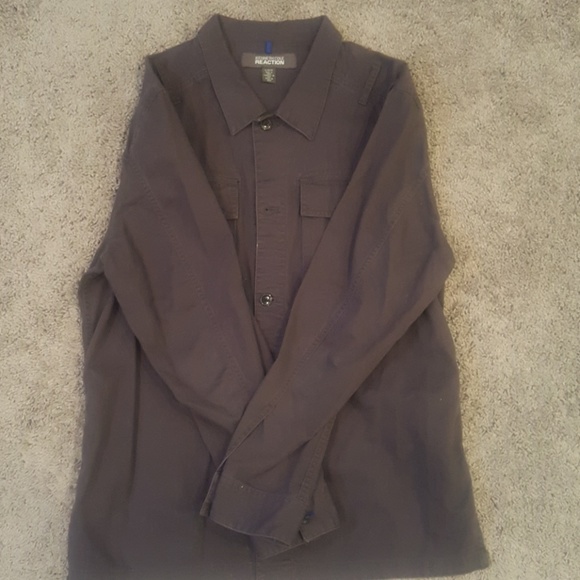 Kenneth Cole button down - Picture 3 of 4